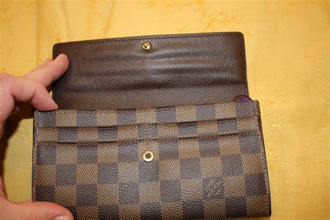 louis vuitton sarah wallet made in spain